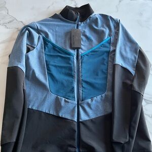 Men's Black and Blue Jacket